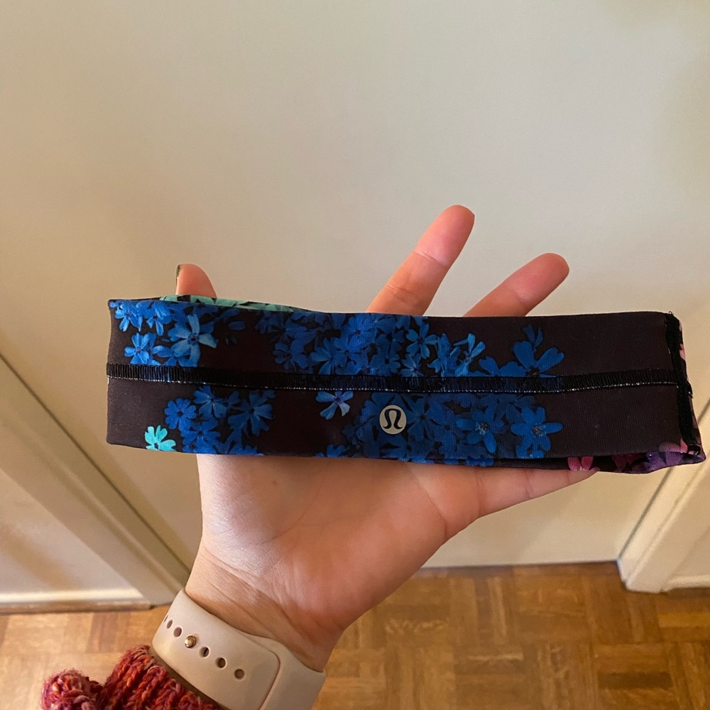 Lululemon headband